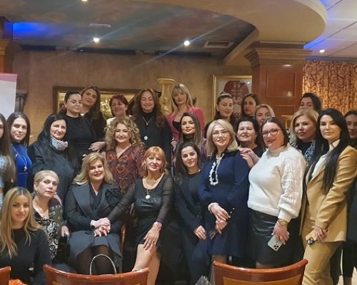 Takim I nje rendesie te vecante me Avokaten zj Eni Cobani